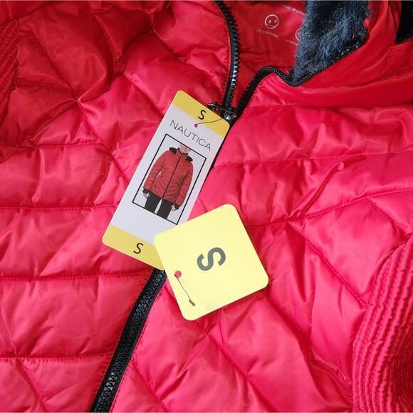 NAUTICA NWT WOMENS PUFFER JACKET.  Size SMALL. - Picture 11 of 11